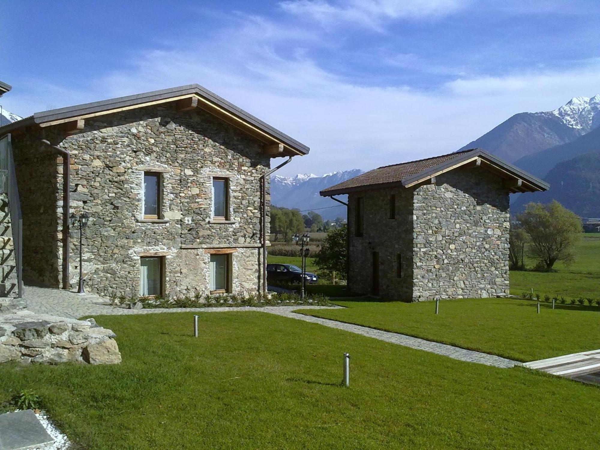 Villa Borgo Erbiola Colico Exterior foto