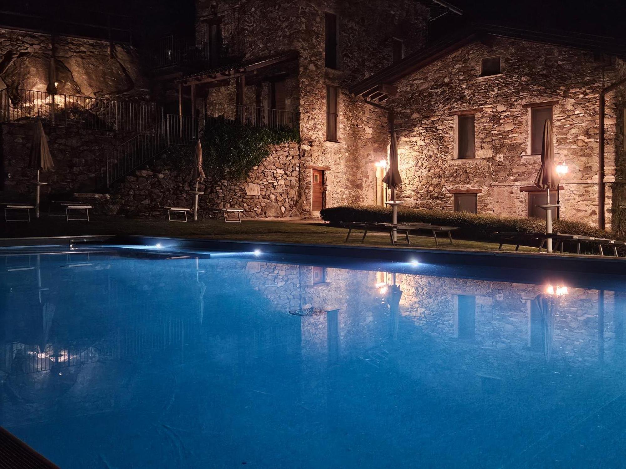Villa Borgo Erbiola Colico Exterior foto