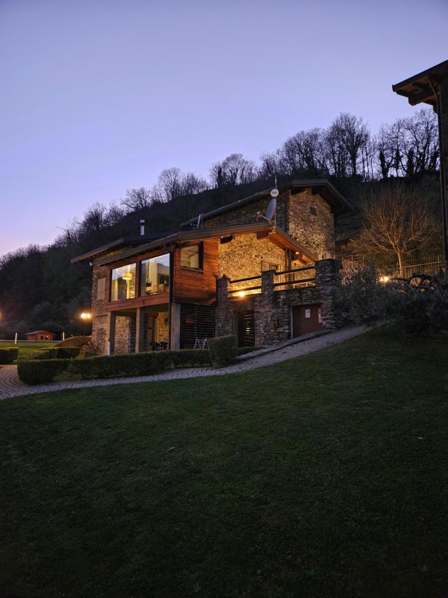 Villa Borgo Erbiola Colico Exterior foto